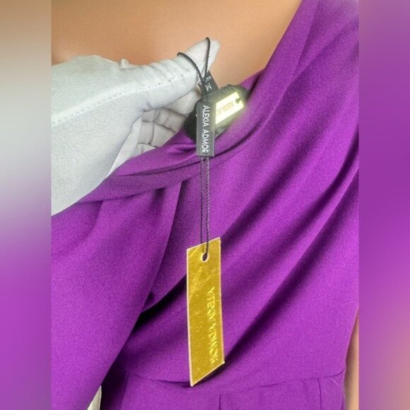 NWT Alexia Admor Draped One-Shoulder Jumpsuit Unitard Size Medium Plumtastic - Picture 9 of 15